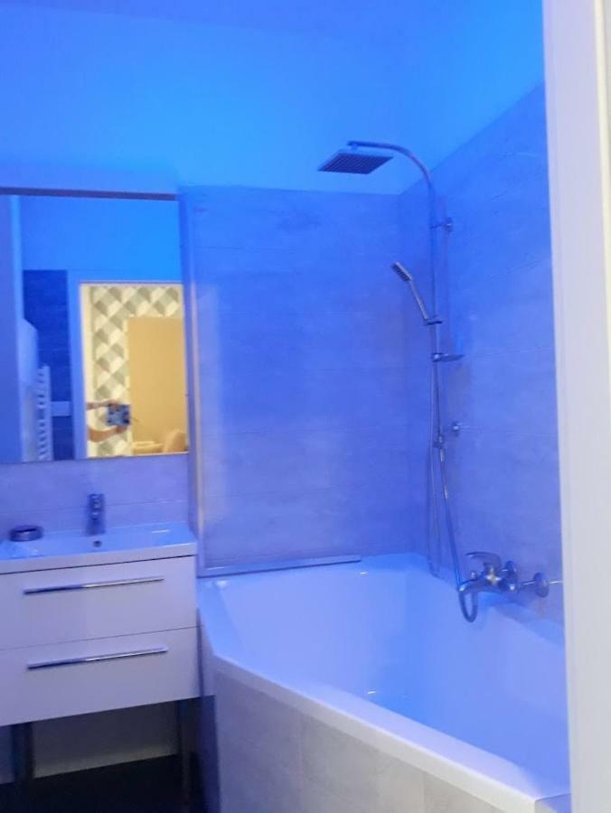 Apartament W Sercu Warmii I オルシュティン エクステリア 写真